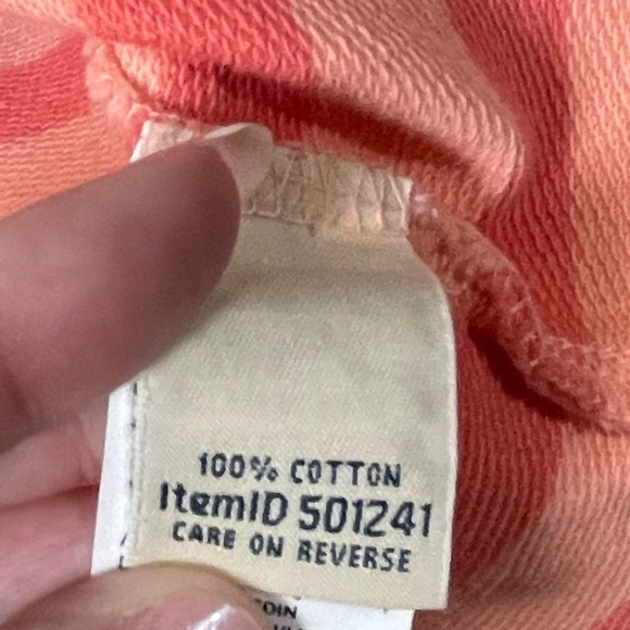 L.L. Bean Coral Ombre Striped Soft Cotton Rugby Polo Henley Shirt Size Medium - Picture 9 of 9